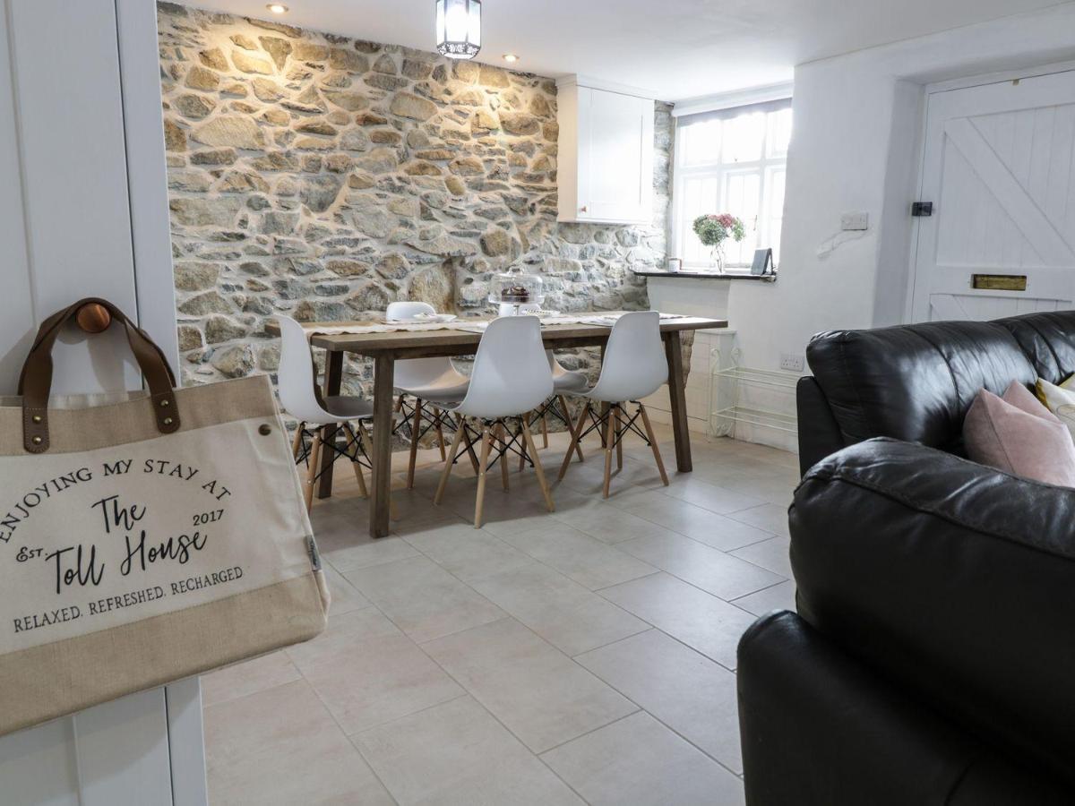 The Toll House Villa Dolgellau Exterior photo